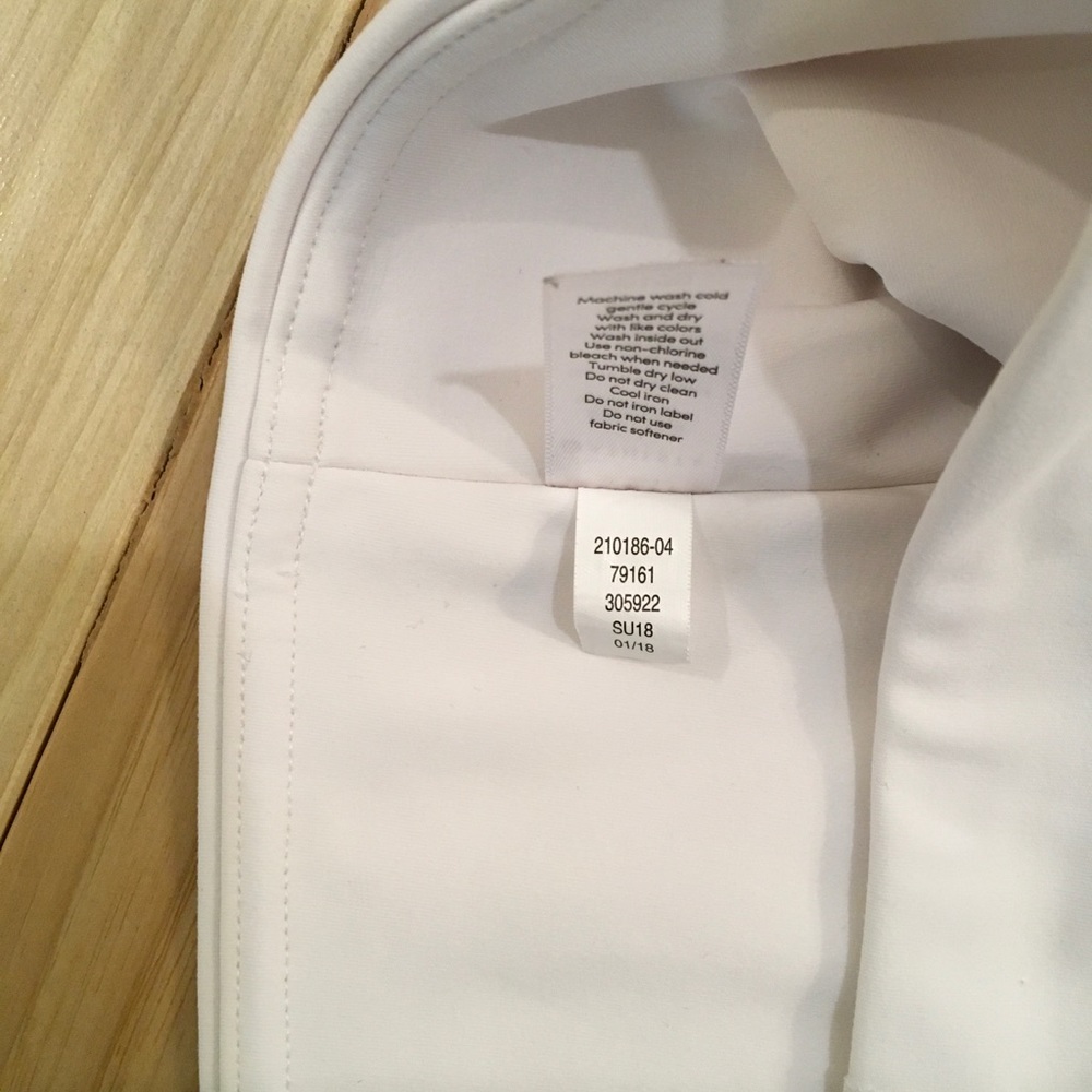 Athleta Fearless Mudra Capri Tight Leggings White - Picture 9 of 10